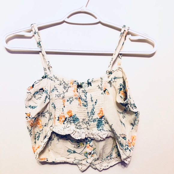 Cute floral tank top. - Picture 2 of 2